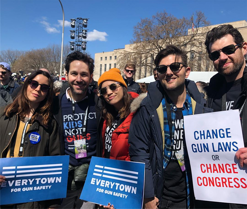 Parks And Recreation Cast Has Reunion At March For Our Lives